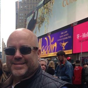 Meet your Posher, Ronald